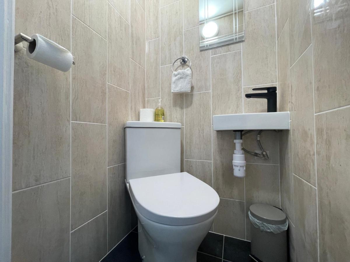 Central Comfy 2 Familyroom Apart Edimburgo Esterno foto